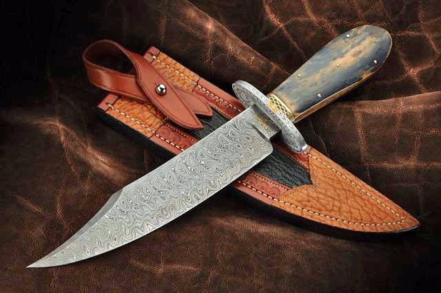 Elite Knives bowie knife in walrus and gold