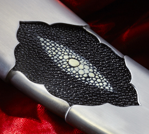 Elite Knives close up of Persian dagger sheath with ray skin inlay