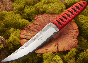 Elite Knives laminated blade with an Eastern design