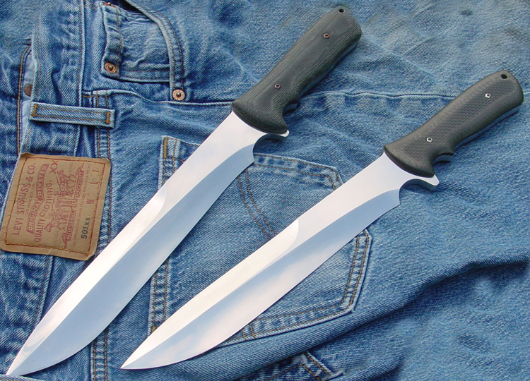 Rocket Custom Knives large camp knife