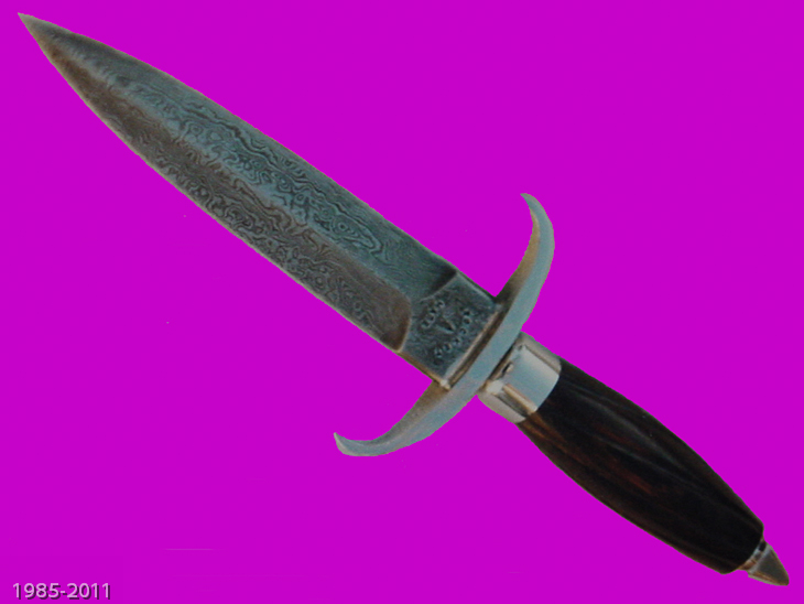 Medieval Design Damascus Steel Dagger