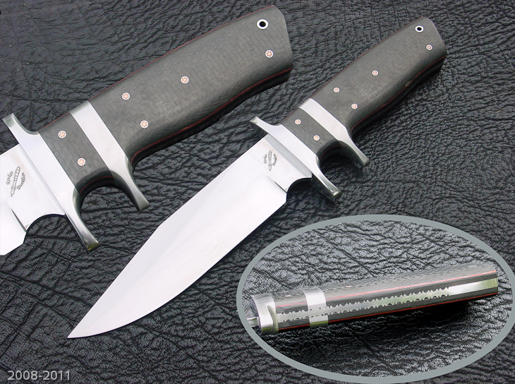 Concealable Military design sub-hilt fighter in carbon fiber