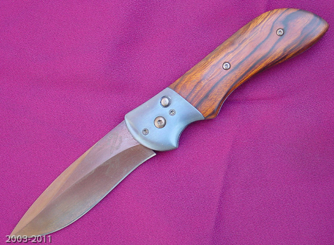 Tactical Folding Knife with ironwood handle