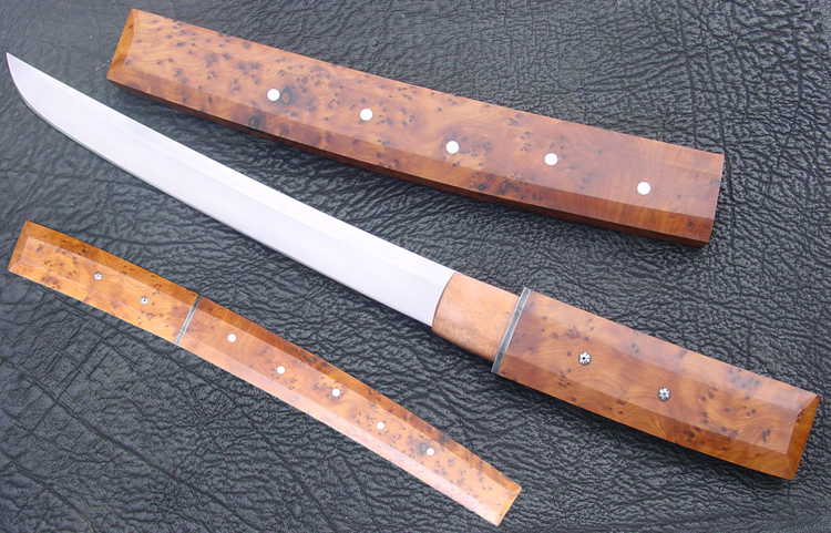 Rocket Handmade Knives Japanese style traditional tanto in thuya burl